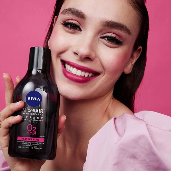 میسلار دوفاز پاک کننده صورت و چشم چای سیاه نیوآ expert 400ml