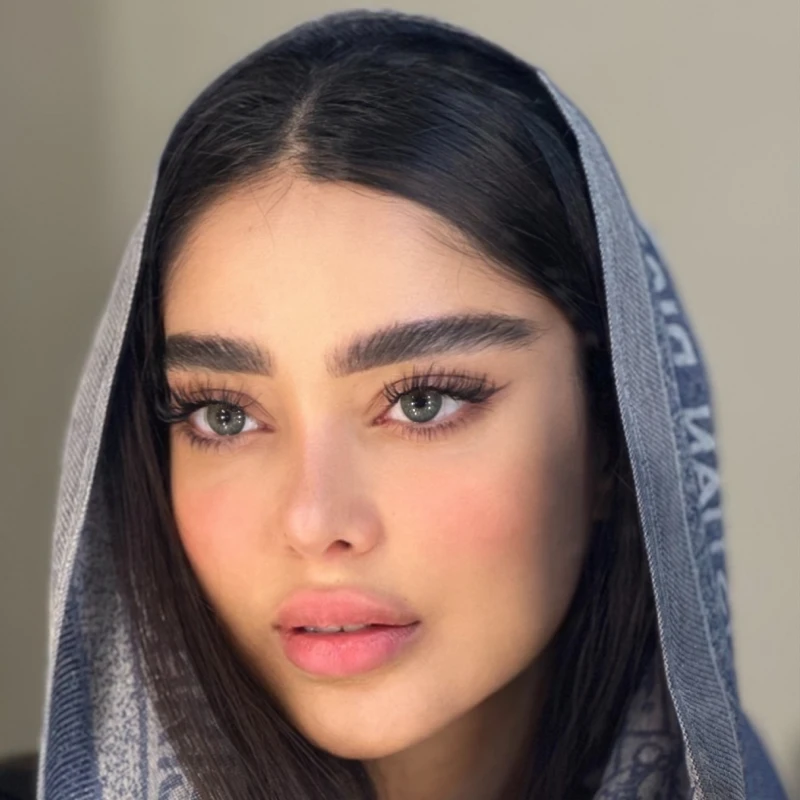لنز آلیس گرین rose