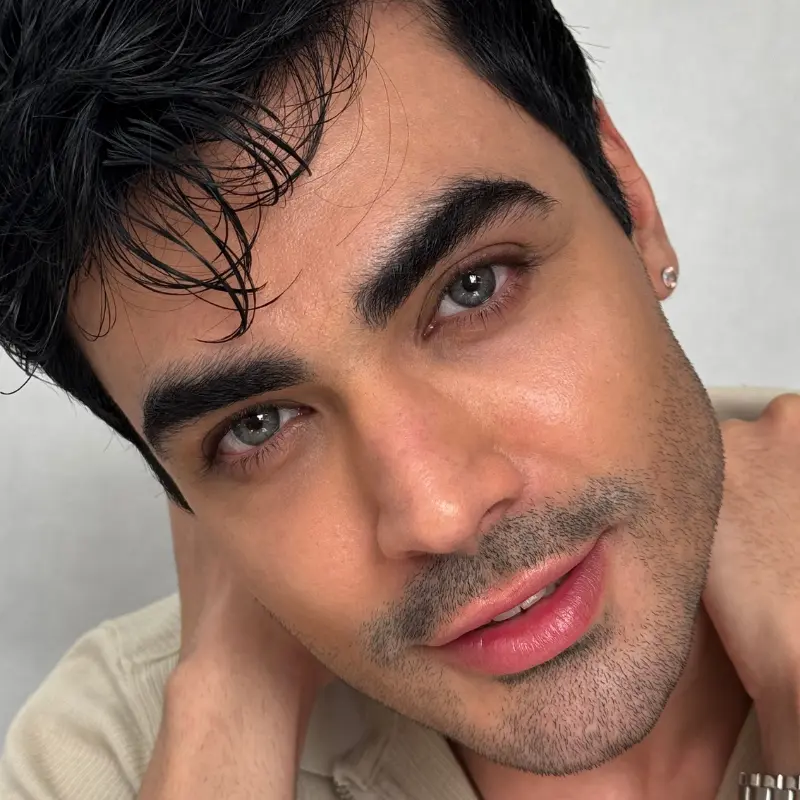 لنز کلارا گری rose