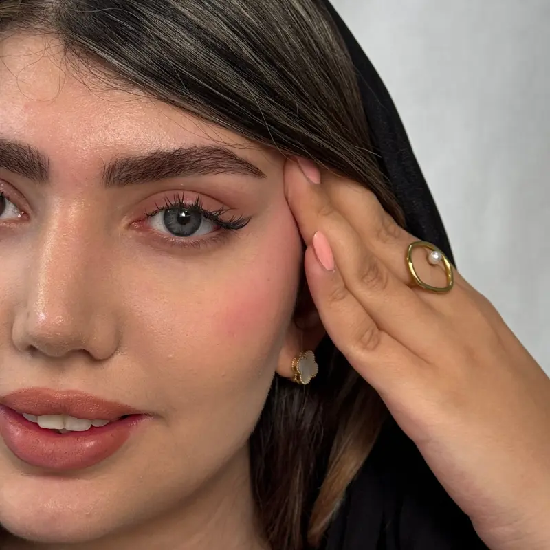 لنز کلارا گری rose