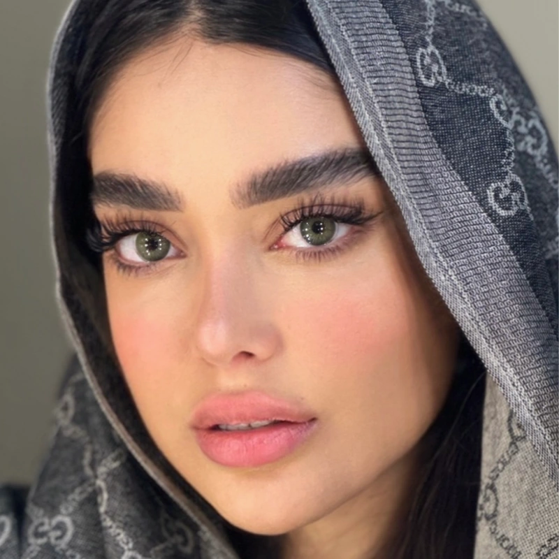 لنز کلارا گرین rose
