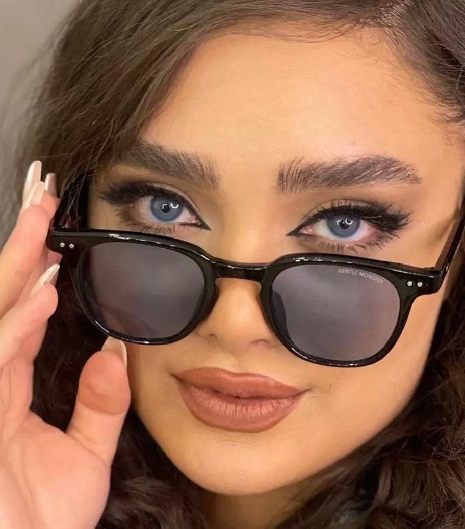 لنز رویال ویژن کد 40 پیکسی بلو