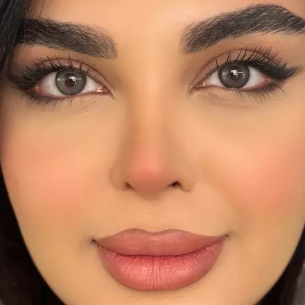 لنز نئوکاسمو niyara