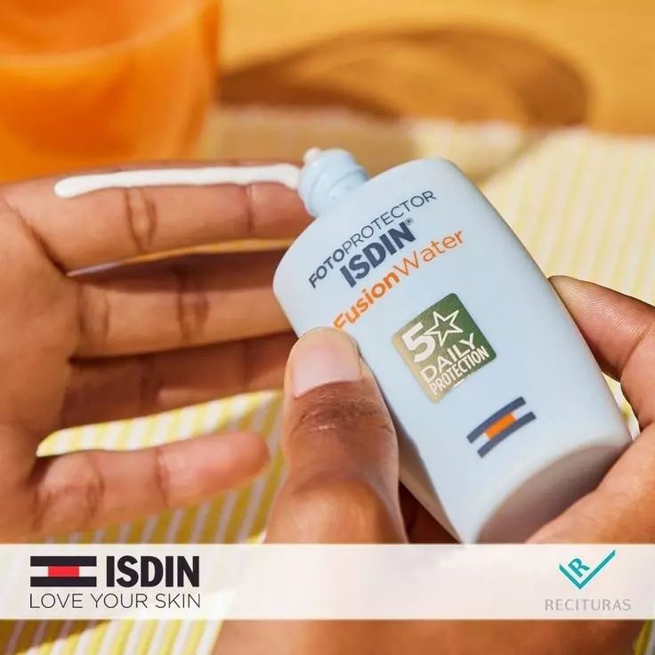 کرم ضد آفتاب ایزدین مدل فیوژن واتر مجیک | fusion water magic